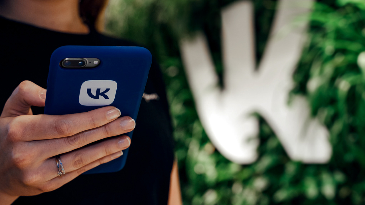 ВКонтакте тестирует новые алгоритмы доставки сообщений в преддверии праздников 