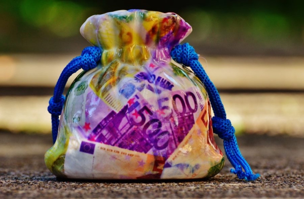 Instagram планирует поощрять создателей видео для Reels