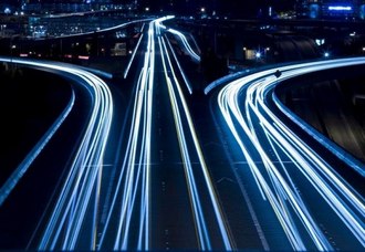 Экономический кризис стал одной из причин роста рынка мобильного интернета в России Экономический кризис стал одной из причин роста рынка мобильного интернета в России