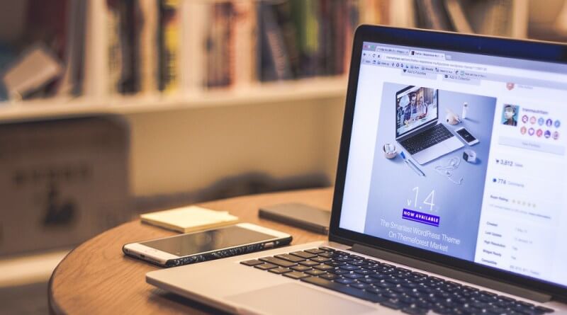 Facebook меняет рекламную политику