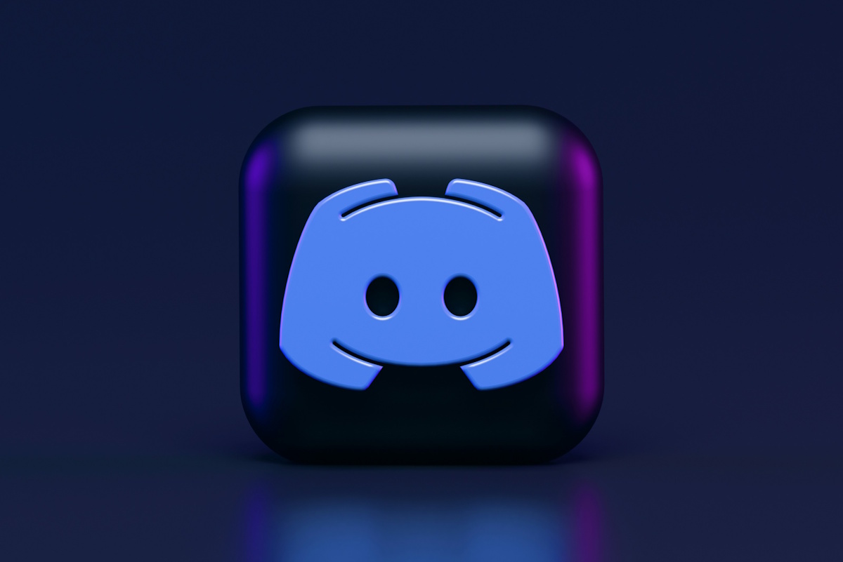 Discord для маркетолога: полный гайд по созданию и модерации комьюнити, которое не умрет через месяц