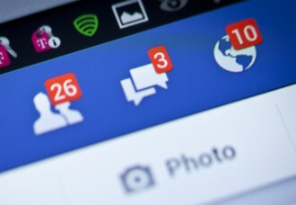 Друзья в соцсетях — это явление не из 2010 года, а из 2001 Друзья в соцсетях — это явление не из 2010 года, а из 2001