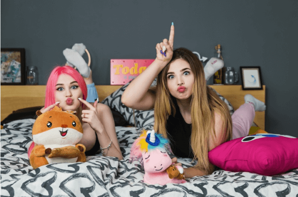 ВКонтакте открыл блогерский дом, в котором будут создаваться «Клипы»