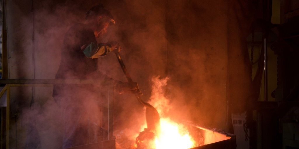 15 профессий, где роботы вытеснят людей уже через 8 лет.jpg