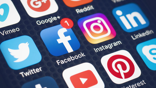 Facebook и Instagram начали удалять порочащую честь информацию Facebook и Instagram начали удалять порочащую честь информацию