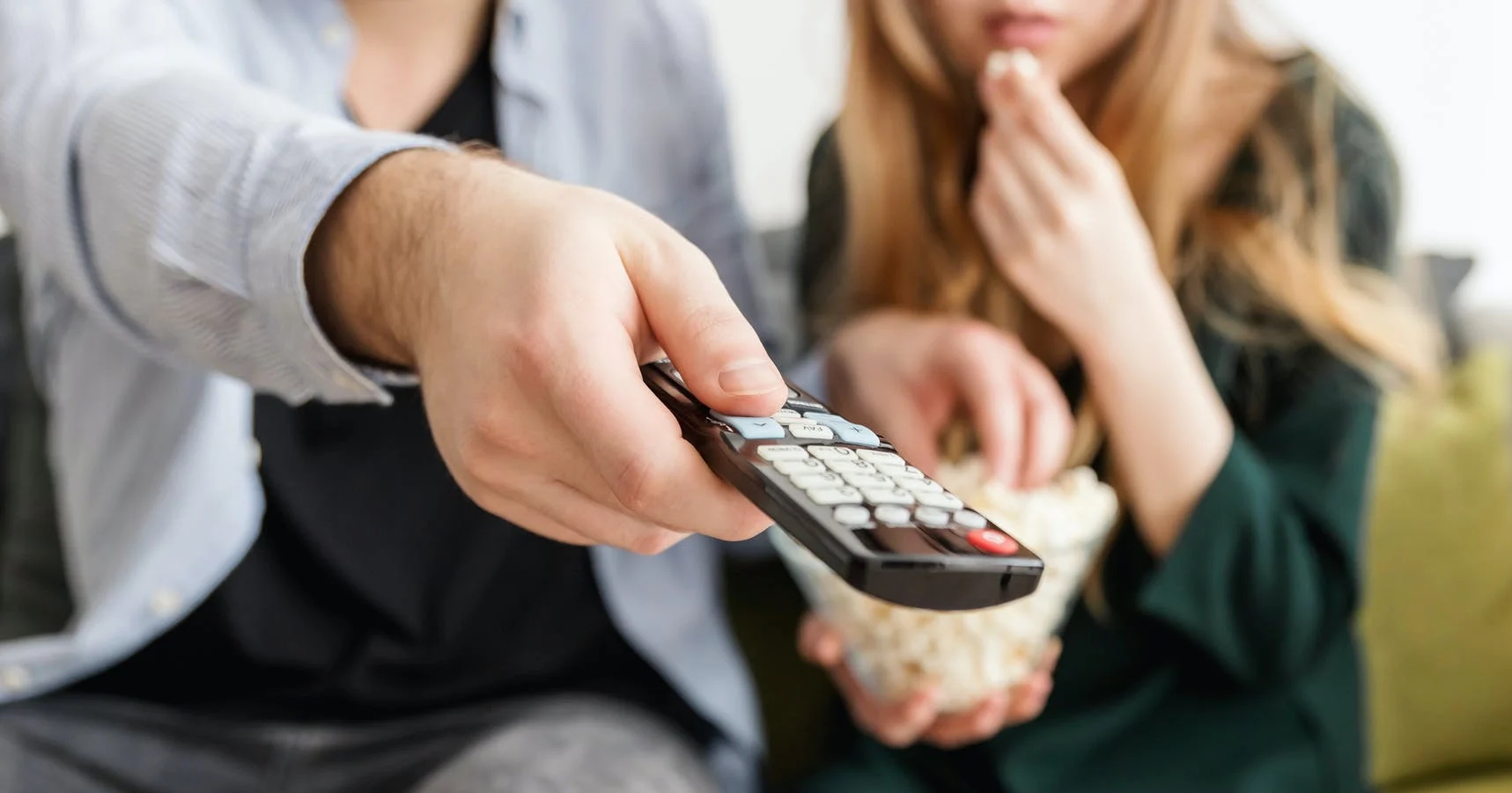 У россиян снизилось доверие к ТВ, а к Telegram и соцсетям – выросло. Исследование GroupM