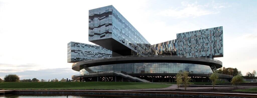 skolkovo-building.jpg