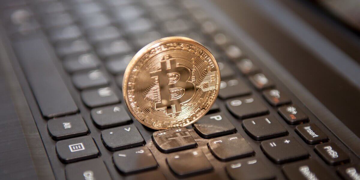 shutterstock_252909613_Bitcoin-1200x600.jpg