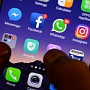 Facebook разрешит обмениваться сообщениями между WhatsApp, Instagram и FB Messenger
