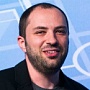Гендиректор WhatsApp за год продал и подарил 43 млн акций Facebook Гендиректор WhatsApp за год продал и подарил 43 млн акций Facebook