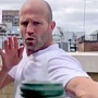 В Instagram новый флешмоб – #BottleCapChallenge В Instagram новый флешмоб – #BottleCapChallenge